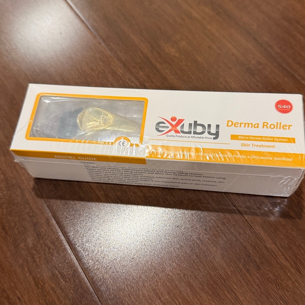 Exuby Gold Derma Roller for Skin Treatment